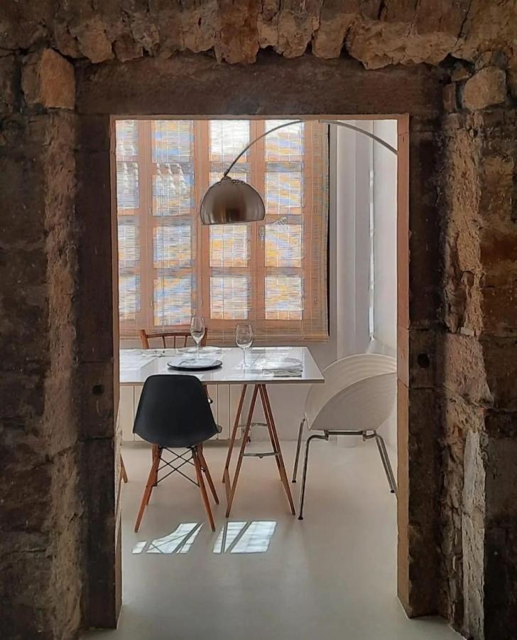 Loft-Atelier En Oviedo Apartment Bagian luar foto